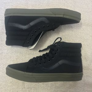 Vans Sk8-Hi Black & Ivy Green Size 9.5